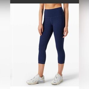 New without tags Lululemon Wunder Under Crop High-Rise *Spray 21" Indigo Spray